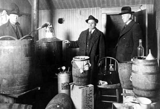 Seattle Prohibition: Bootleggers, Rum Runners & Graft in the Queen City 