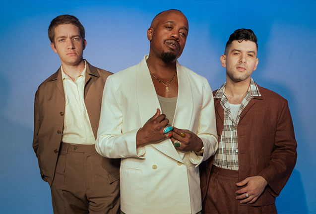 Durand Jones & the Indications