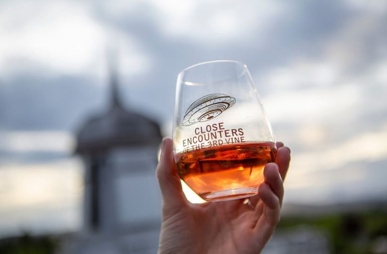 Close Encounters of the 3rd Vine